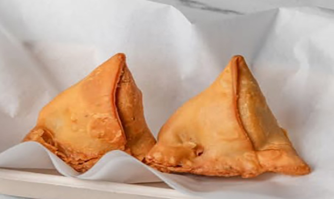 2 Samosas