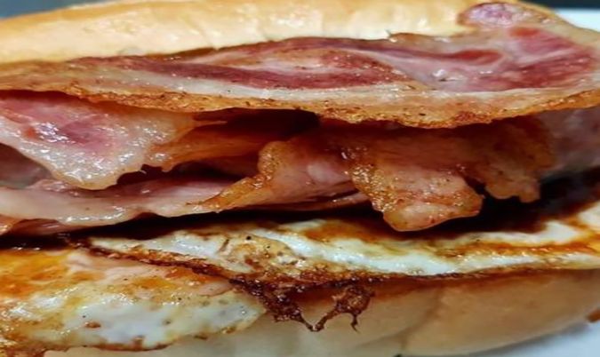 Bacon and Egg Roll