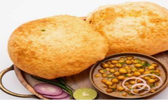 Poori (3pcs) With Channa Masala
