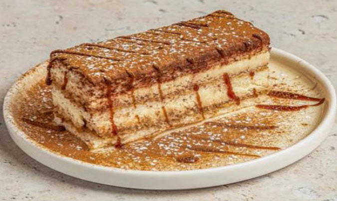 Tiramisu Cake
