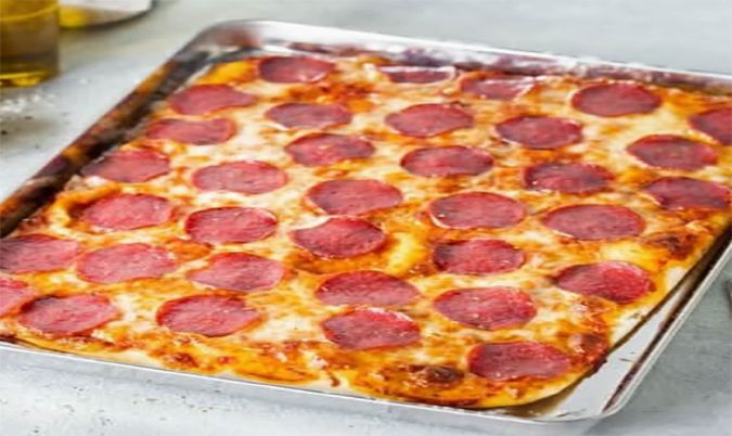 Salami Pizza
