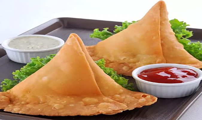 Vegetarian Samosa (V)