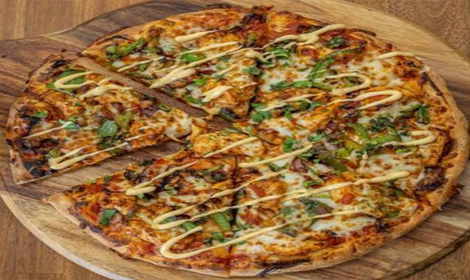 Butter Chicken Pizza