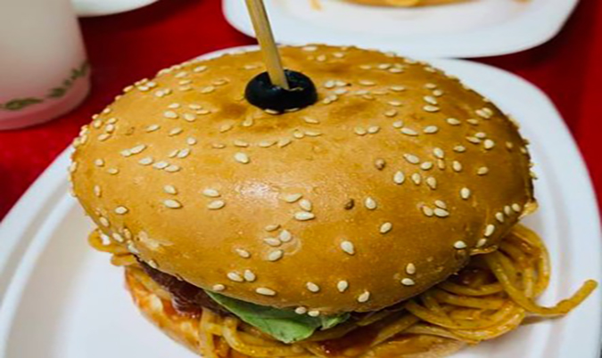 Noodle Burger