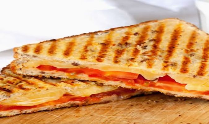 Ham, Cheese and Tomato Toasted Sandwich