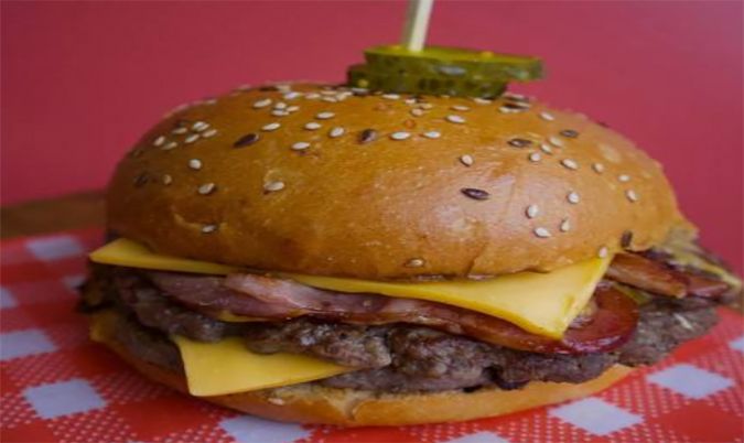 CJ'S DOUBLE CHEESE BURGER