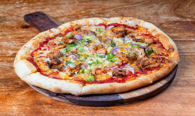 Butter Chicken Pizza