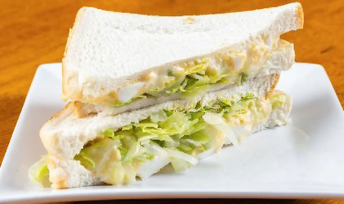 Egg and Lettuce Sandwich