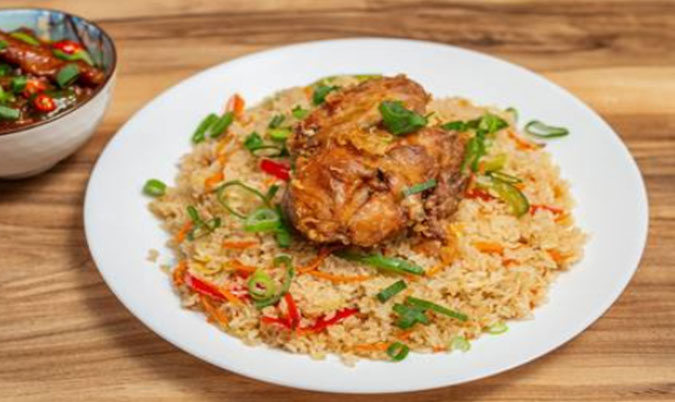 Vegetable Fried Rice with Chilli Chicken
