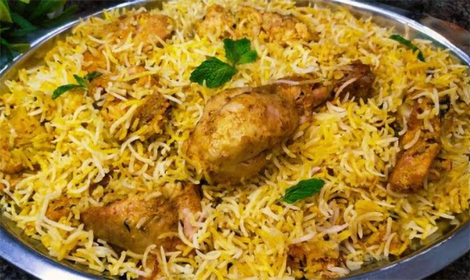 Hyderabadi Chicken Dum Biryani