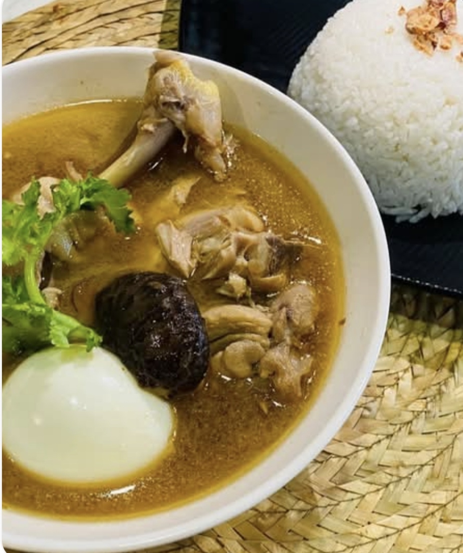 Traditional Herbal Chicken with rice.
