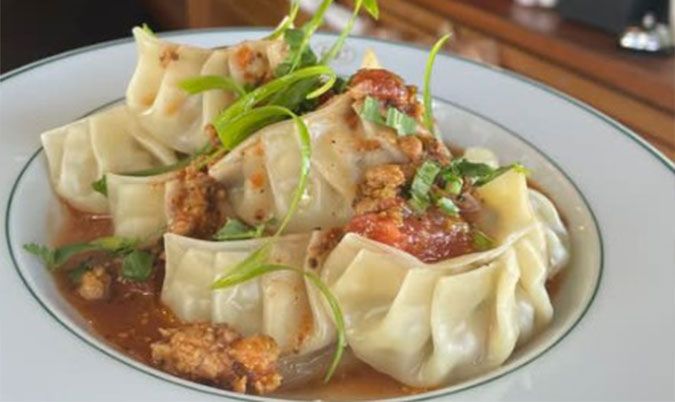 MO:MO (DUMPLING SOUP)