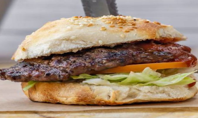 BB's Classic Beef Burger