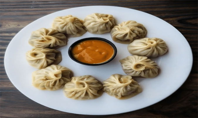Chicken momo platter ( 10 steam + 10 fried + 10 chilli)