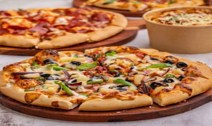Vegetable Delight Pizza (V)