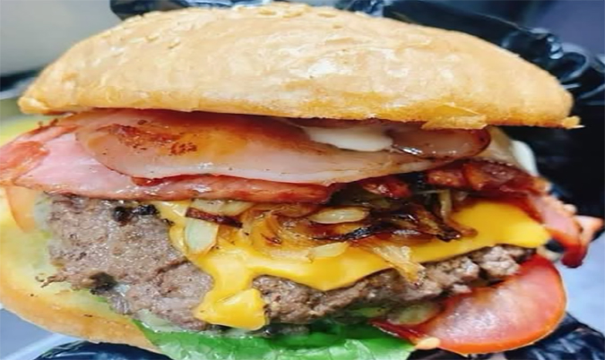 Burger with lot