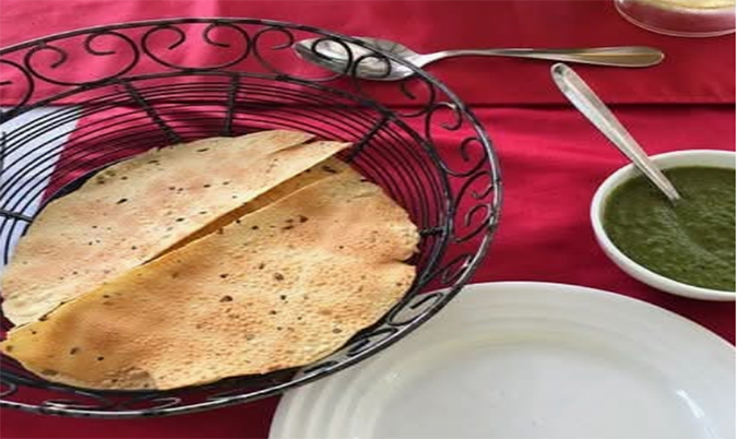Papadum with Mint Chutney