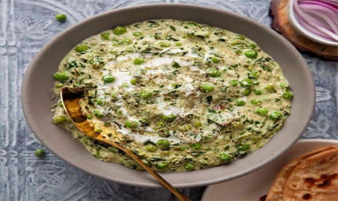 Methi Malai Mutter