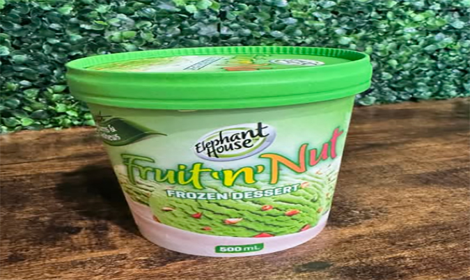 Elephanthouse ice cream frui & nut