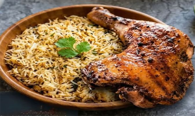 Garlic rice with roast chicken