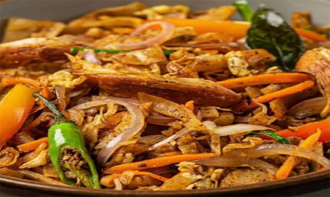 Mix kottu ( chicken & seafood ) (M)