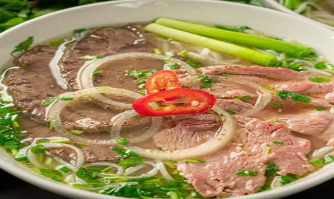 Raw Beef Noodles Soup