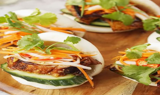 Crispy Pork Bao Bun
