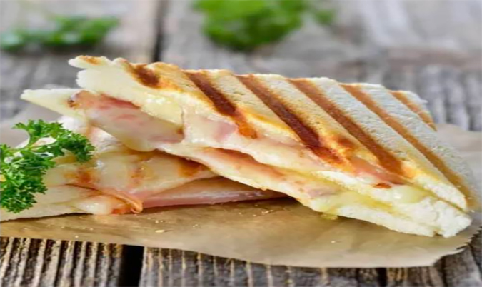 Ham, Cheese and Tomato Toastie