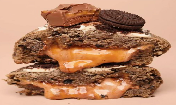 Classic Oreo cookie