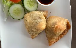 Veg Samosa (2 Pcs)