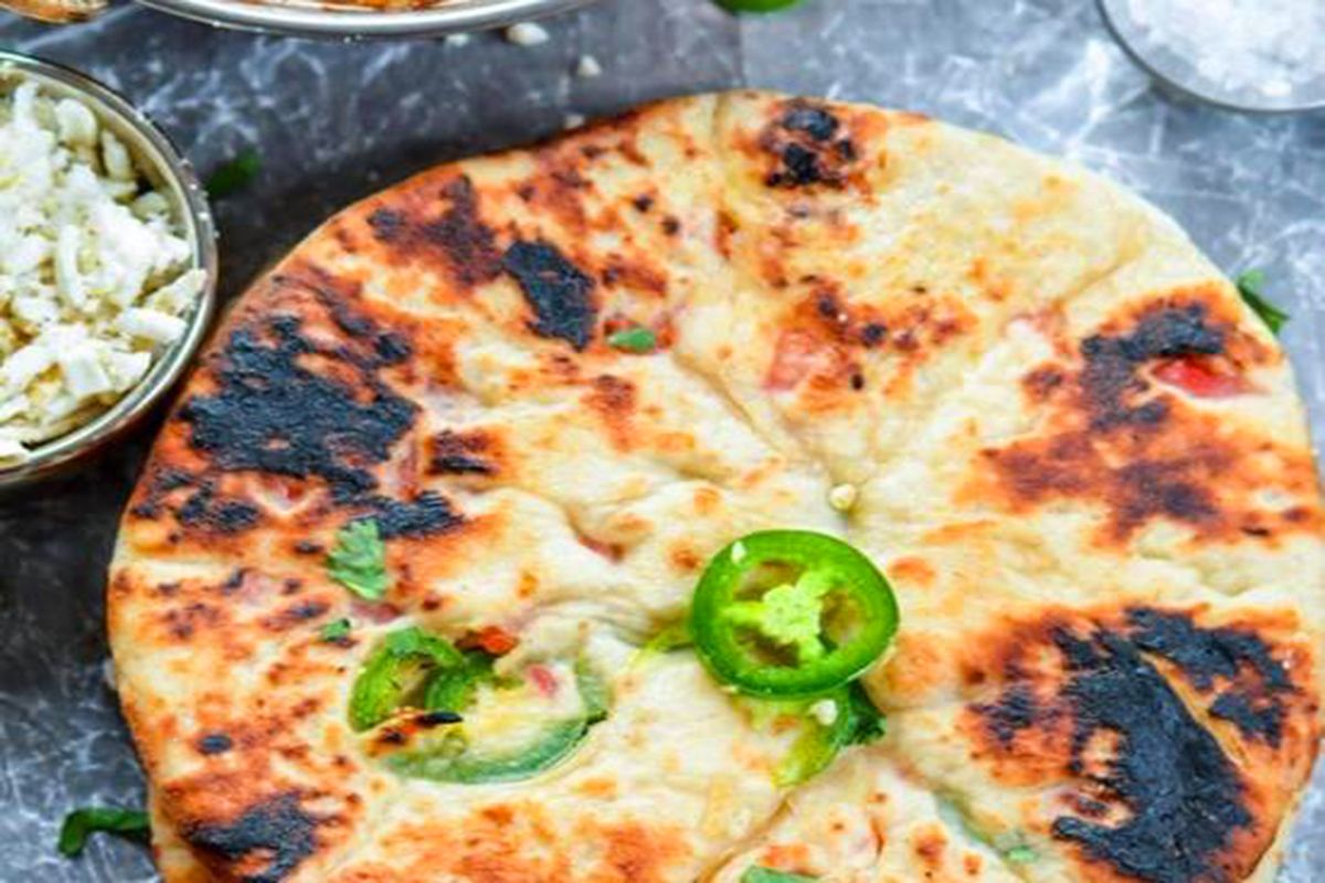 Spinach and Cheese Naan